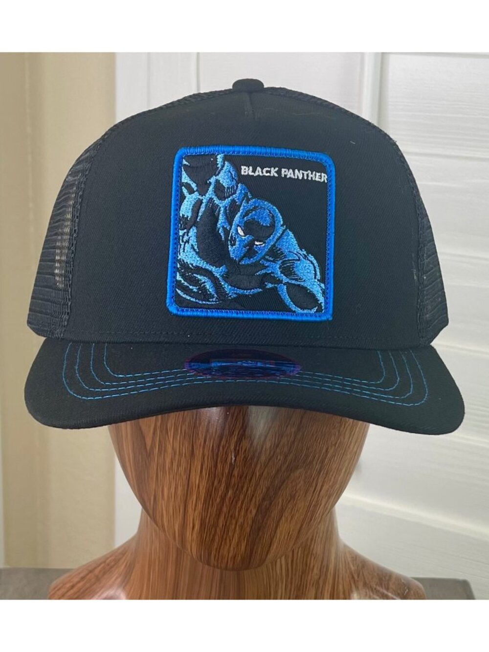 Lids Marvel Black Panther Exclusive Adjustable Snapback Trucker Hat, OSFM, NWT